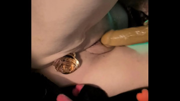 Anal Ilk Popo Tıkacı Patlamasını Uyandırıyor!